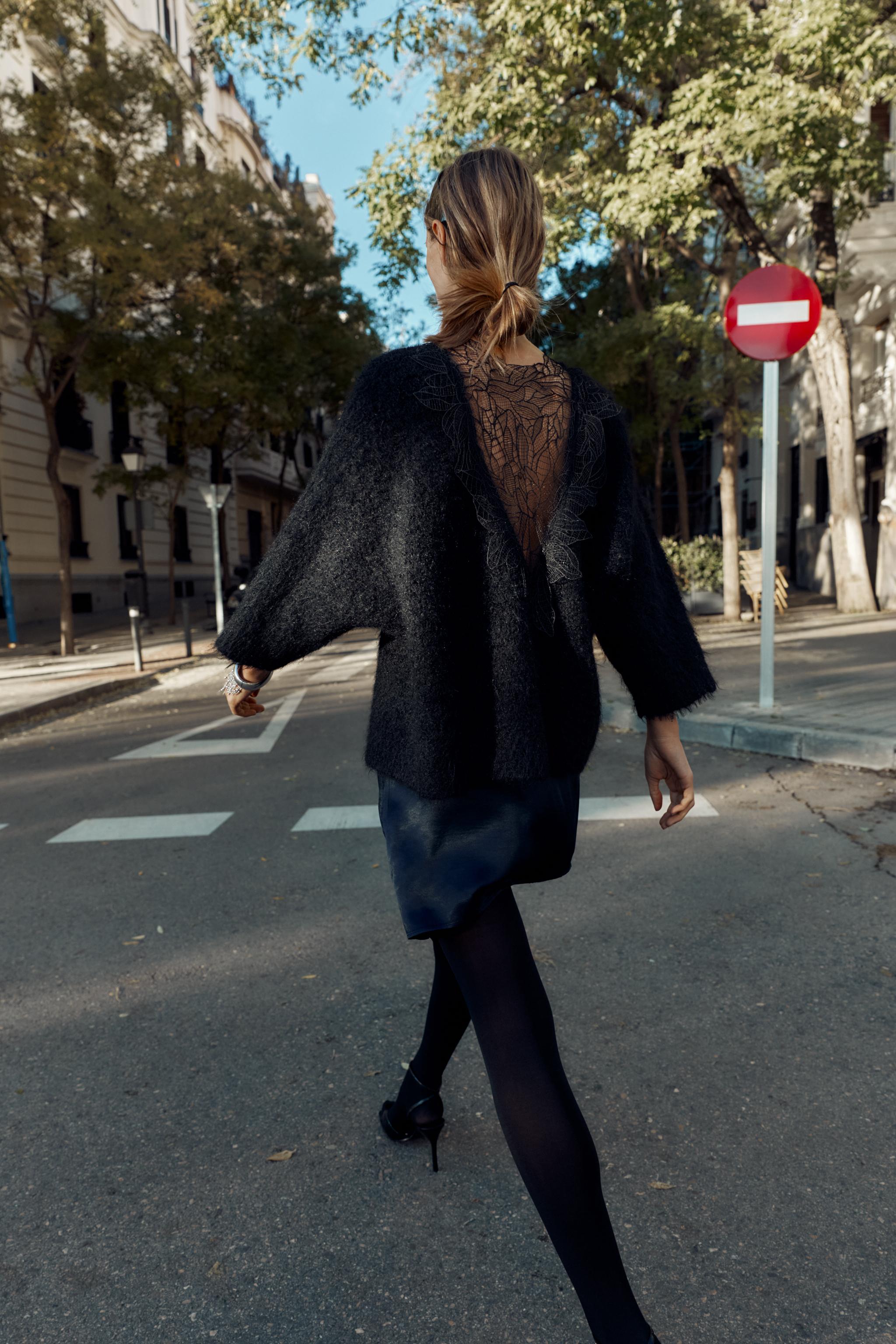 COMBINATION LACE KNIT SWEATER